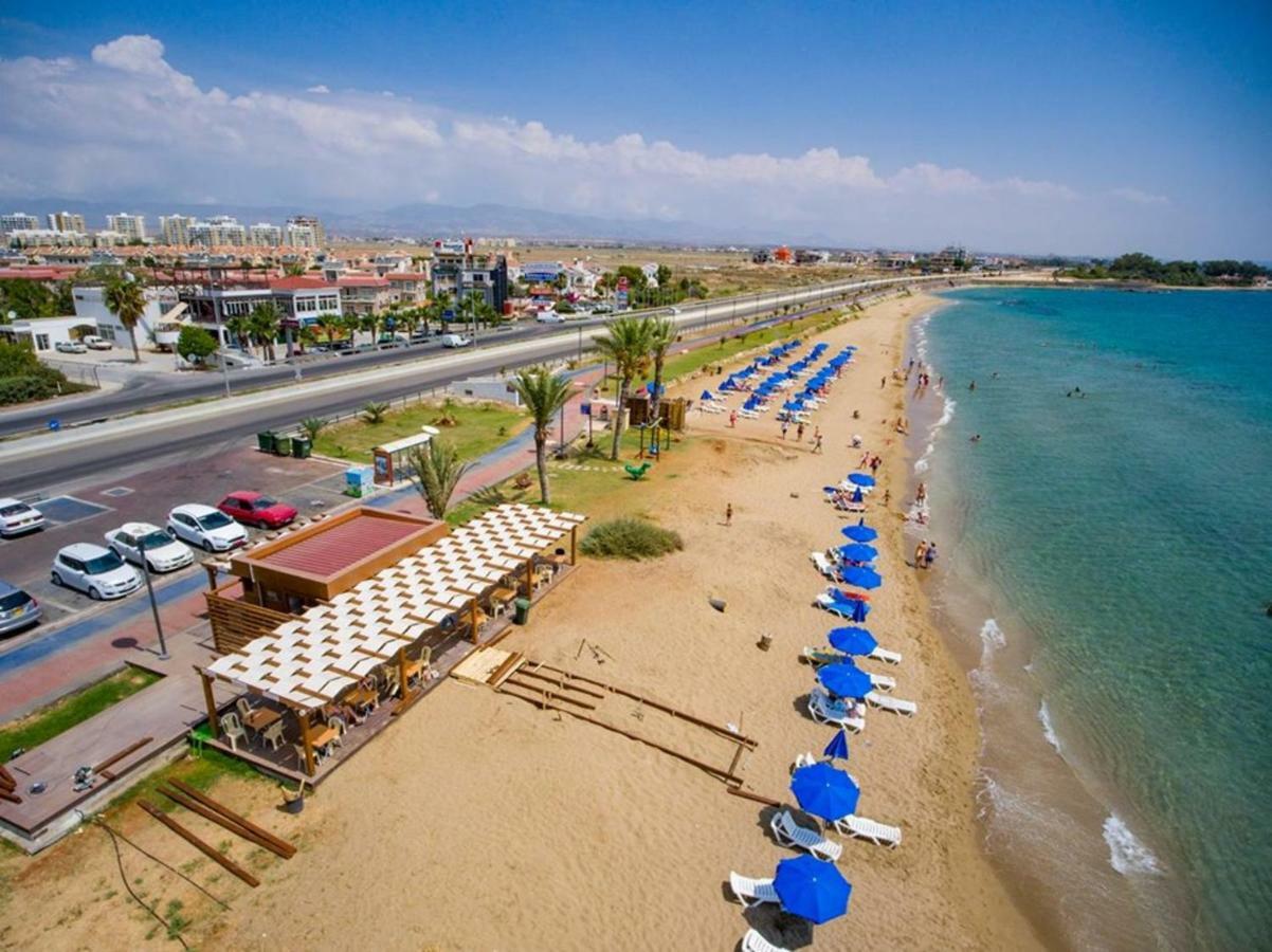 Long Beach Holiday Apartments Trikomo Kültér fotó